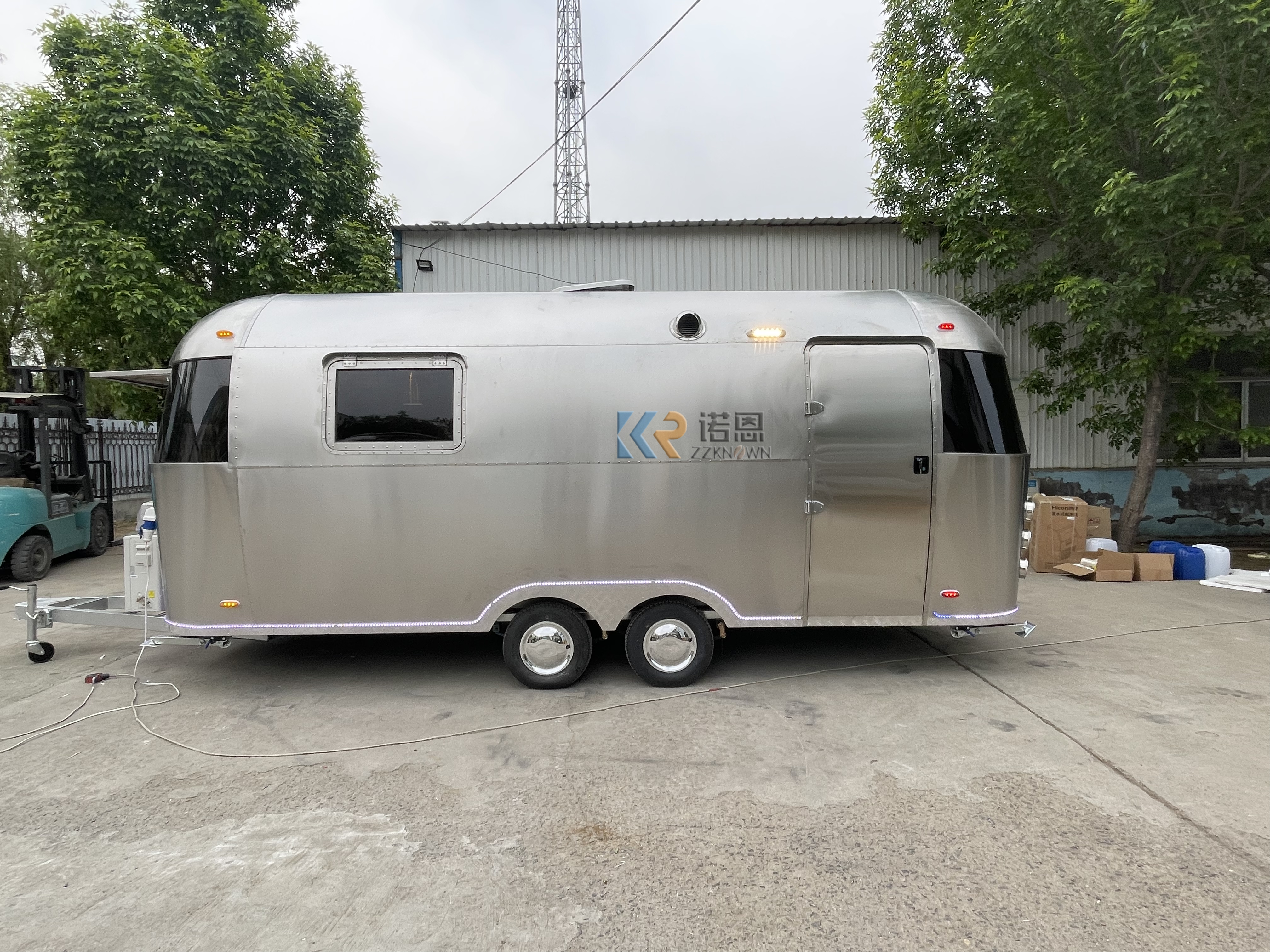 KN-QF-500L Fully Equipped Mobile Kitchen Food Truck Stainless Steel Food Trailer Cart Coffee Tea Cart 