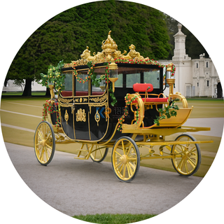Royal Horse Carriage Manufacturer Wedding Vehicle Wagon Sightseeing Electric Horseless Carriage