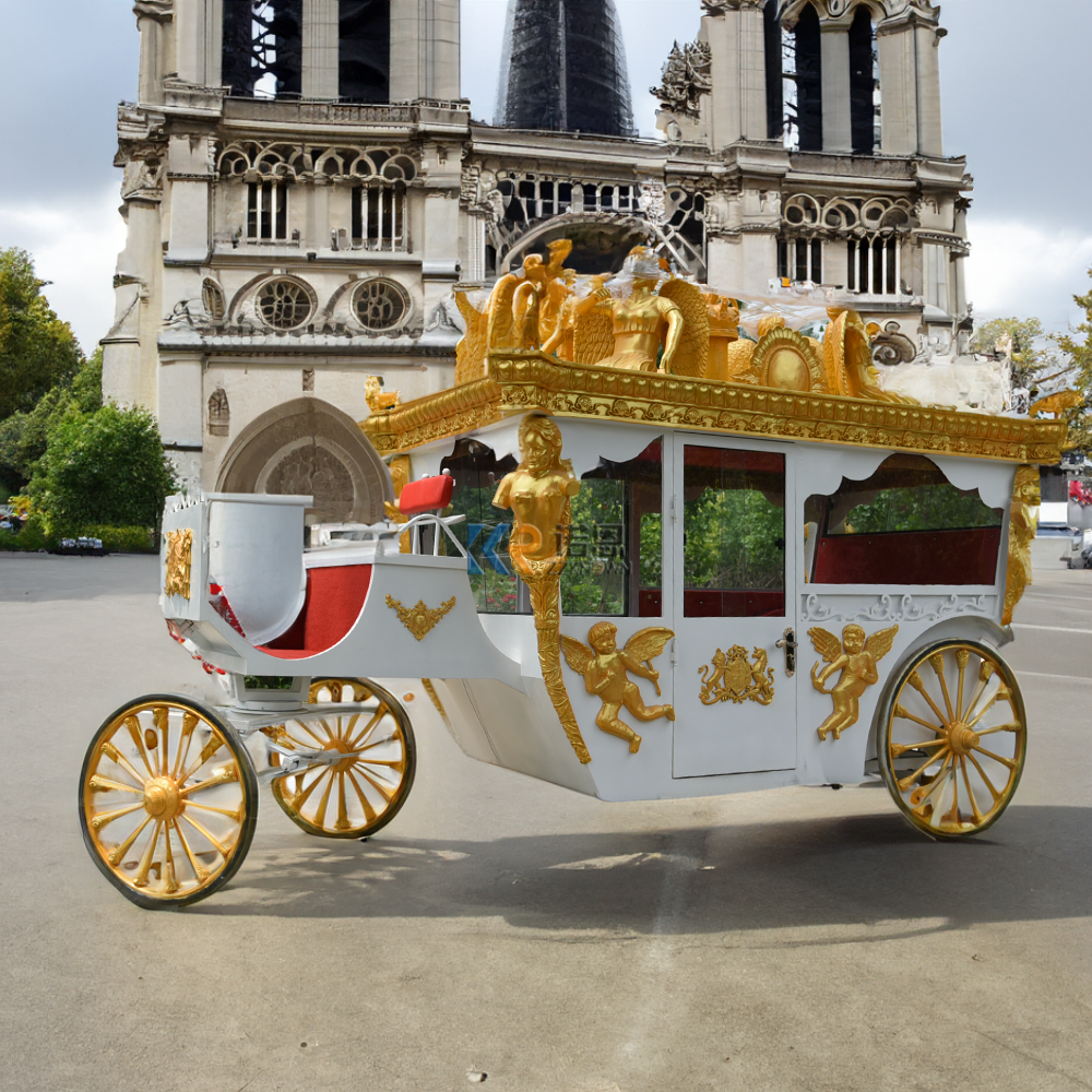 European Historical Electric Horseless Carriage Outdoor 4 Passengers Horse Carriage For Festival