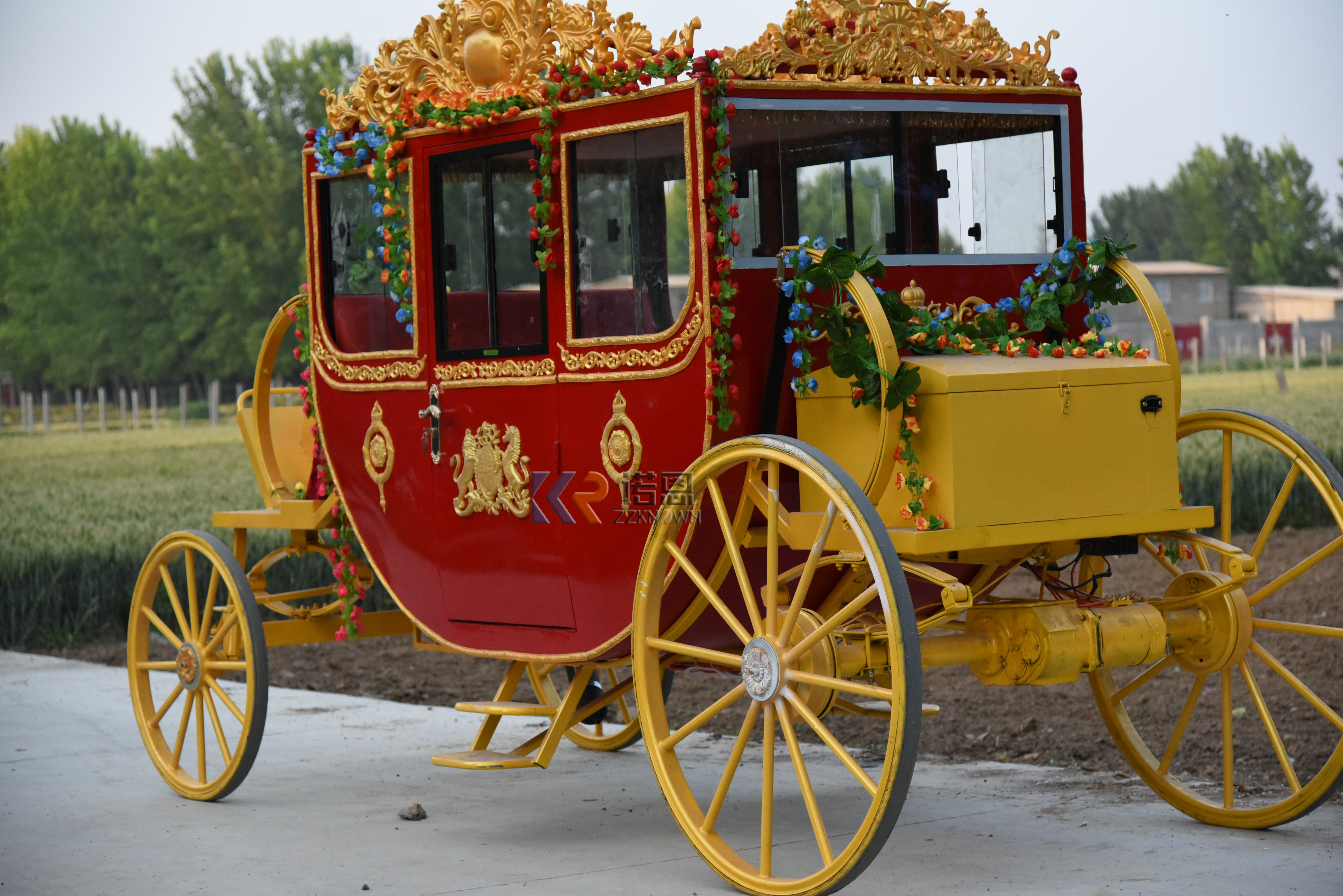 Royal carriage (1)