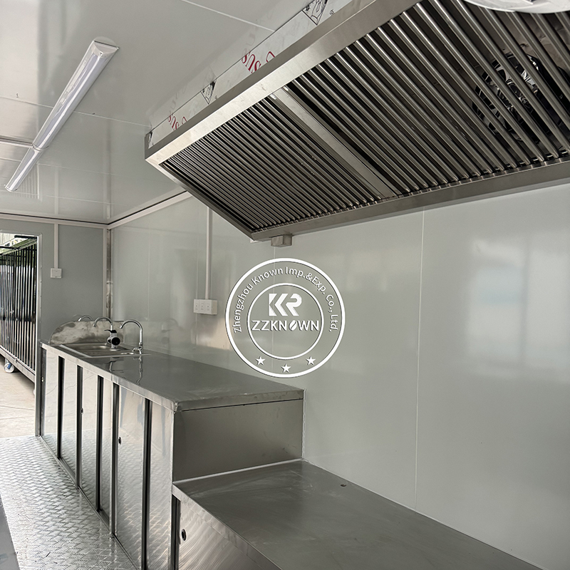 5m Green-Blue Fast Food Truck with Dual Side Windows - Fully Equipped with Air Conditioning and Modern Kitchen Setup for Festivals