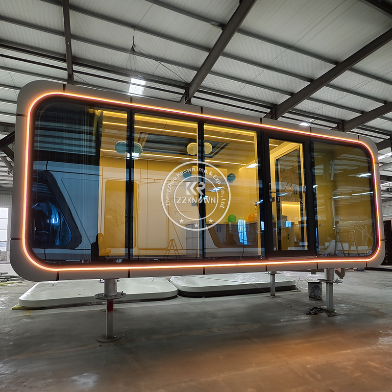 Eco-Friendly Tiny house Capsule House with Solar Power