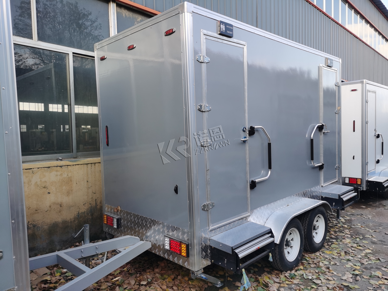 KN-360CS Factory Wholesale Price Portable Toilets Trailer Outdoor Public Portable Restroom Trailer For Sale