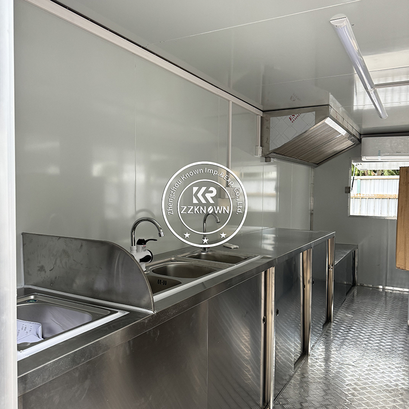 5m Green-Blue Fast Food Truck with Dual Side Windows - Fully Equipped with Air Conditioning and Modern Kitchen Setup for Festivals