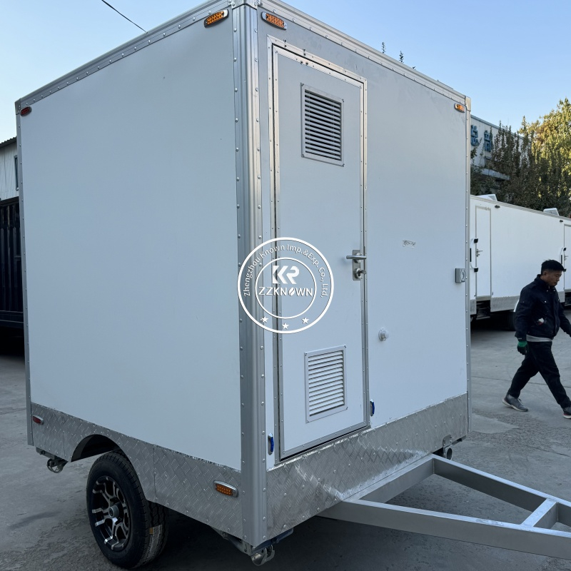 KN-220CS 7.2ft Outdoor Mobile Portable Toilet Trailer Portable Restroom for Sale
